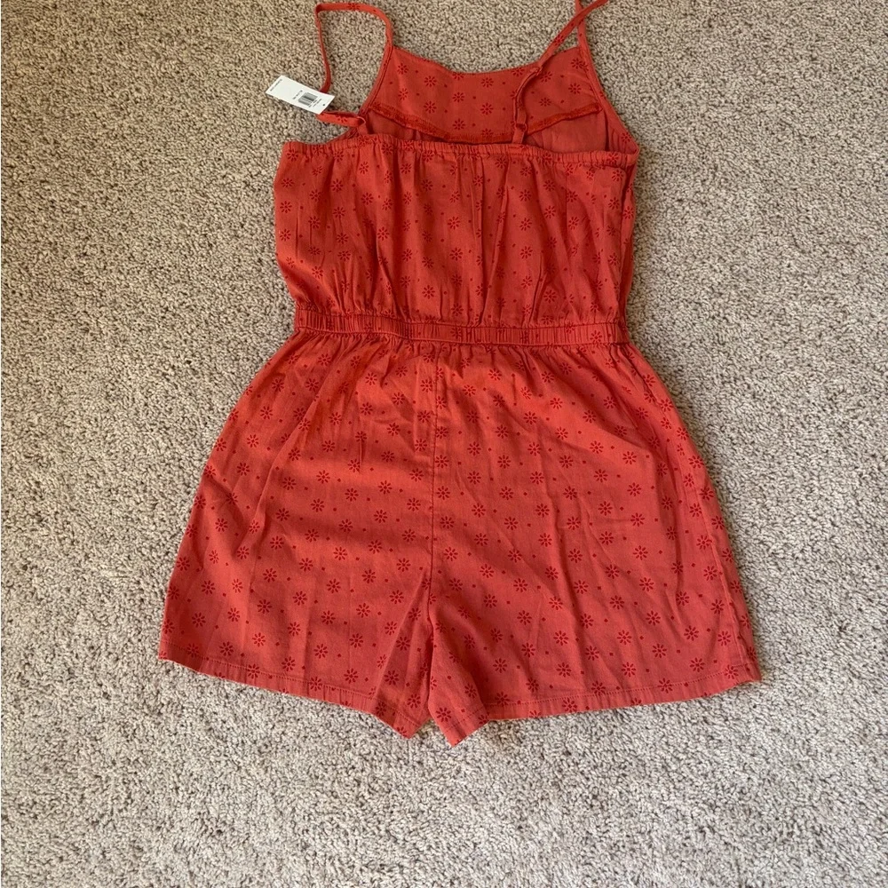 Old Navy stylish burnt